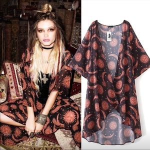 NWOT Sun and Moon Kimono